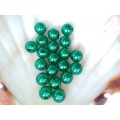 plastové perly 10mm tmavo  zelene