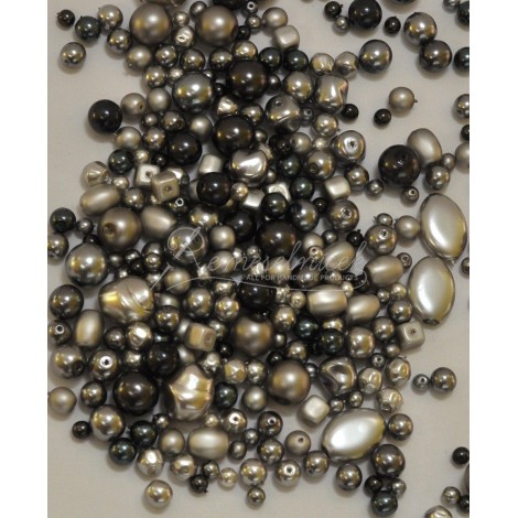 sklenené perle mix farieb a tvarov šedá